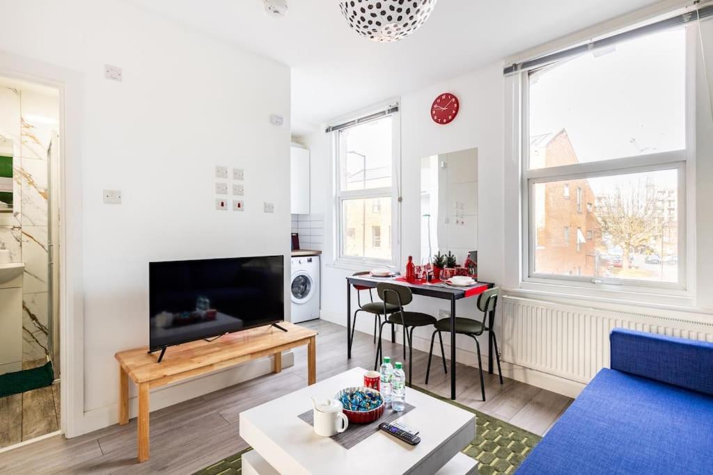Parkside Stay North London - Victoria Line Londres Exterior foto